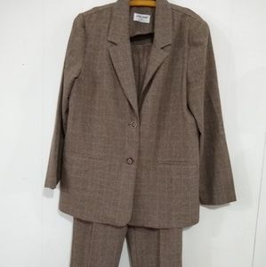 Alfred Dunner Professional Career 3 pc suit size12